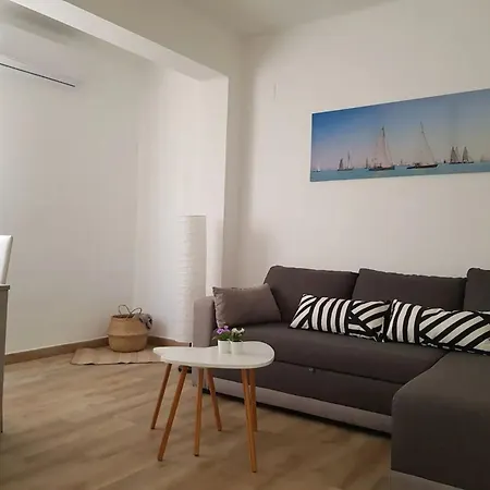 Apartamento Alojamento Confortavel Com A Erika