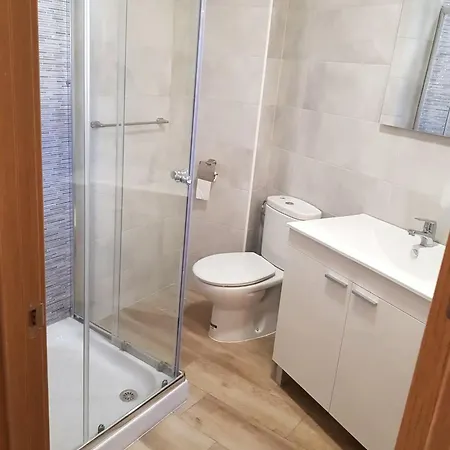 Alojamento Confortavel Com A Erika Valadares (Vila Nova de Gaia, Porto)
