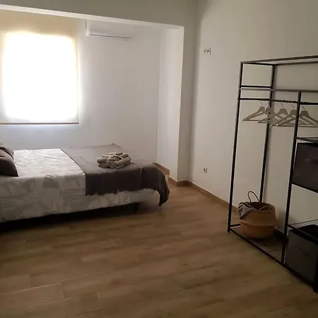 Alojamento Confortavel Com A Erika Valadares (Vila Nova de Gaia, Porto)